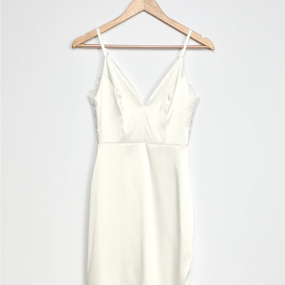 Lulus White Embroidered Bridal Shower Bachelorette Party Lace Dress Size L - Picture 6 of 10
